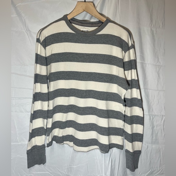 Mossimo Supply Co. Other - Mossimo Supply Co. Gray and White Striped Long Sleeve Tee